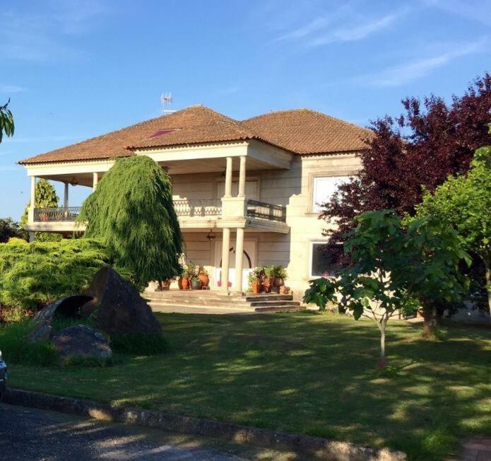Villa Las Camelias Villanueva De Arosa Ngoại thất bức ảnh
